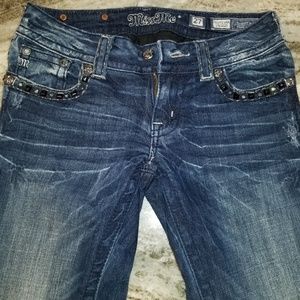 Miss me jeans size 27 (never worn out)